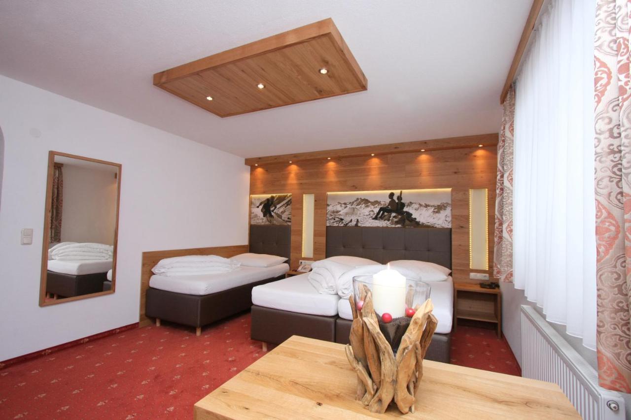 Hotel Garni Corinna Ischgl Exterior foto