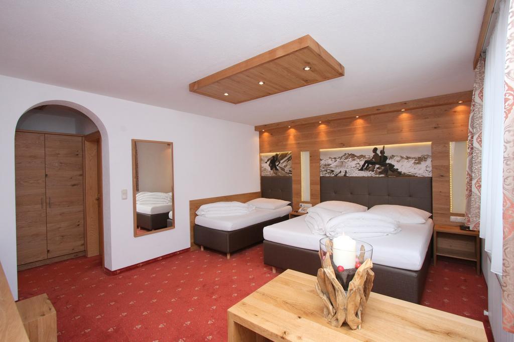 Hotel Garni Corinna Ischgl Cameră foto