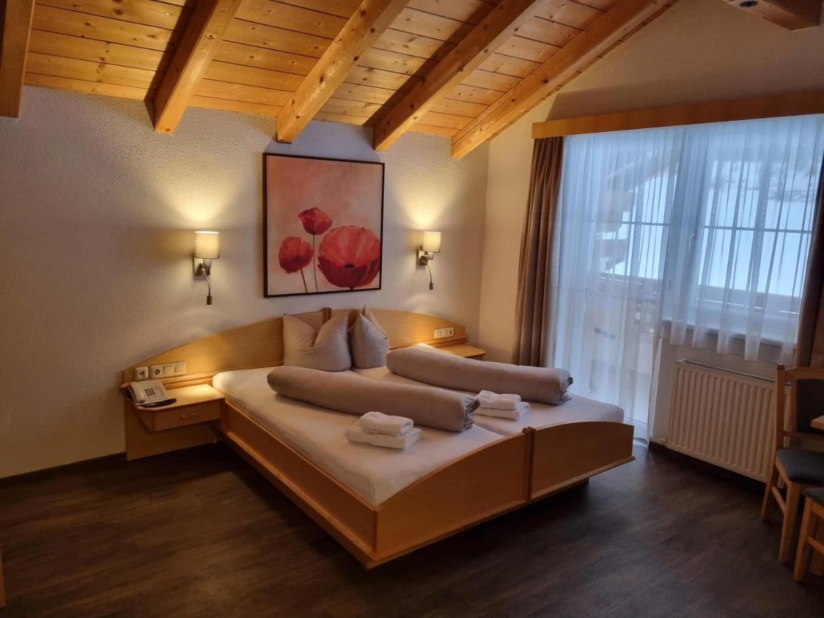 Hotel Garni Corinna Ischgl Exterior foto